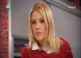 Forbidden Apple Tv Show S Star Eda Ece Is Much More Amusing Than You Think Celebrities Turkish Tv Series Drama
