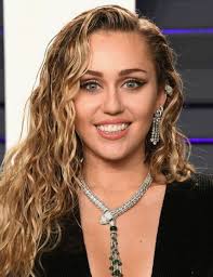 Six Degrees » Miley Cyrus and Peter Bailey-Britton