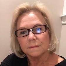 Kathy Devereaux's Instagram, Twitter & Facebook