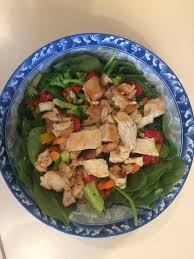 Calories and common serving sizes: My Go To Lunch 240 Calorie Chicken Salad 1 Cup Spinach 1 Cup Tyson S Diced Chicken 2 40 In Microwave 1 Package Green Giant Lightly Sauced Vegetables 4 30 In Microwave 1500isplenty