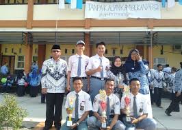 Check spelling or type a new query. Keren Smkn 1 Karawang Borong Berbagai Prestasi Di Tingkat Jawa Barat Tvberita Co Id