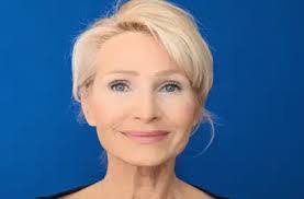 Virginia Tartaglia's Instagram, Twitter & Facebook