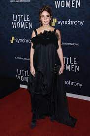 Emma watson's chic balenciaga ensemble. Emma Watson In Balenciaga Little Women World Premiere In New York Fashionsizzle