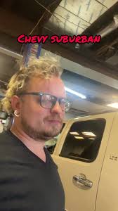 How to Change A String Knuckle