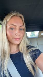 Hello, this is my bathroom for borrowing mice. Will you be able to find the  borrowed items?