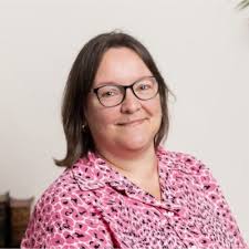 Pleased to have been named as a Rising Star in two categories for Banking &  Finance and Corporate & Commercial in the Legal 500 2021. Congratulations  to all my colleagues who have