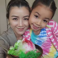 陳豪陳茵媺全家合照7歲細女愈大愈靚變餅印母女| on.cc 東網| LINE TODAY