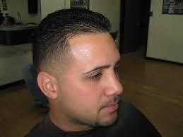 I am using the self cut system three way mirror with lights to cut my hair. Andis 29775 Headliner 11 Piece Home Hair Cutting Kit Review Cool Men S Hair