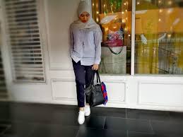 Jadi berat badan saya turun kurang lebih 18 kg dari titik berat badan tertinggi saya (95 kg). Berat Turun 10kg Hanya Dalam 10 Hari Ibu 3 Anak Ini Buktikan Mampu Cabar Diri Yoy Network
