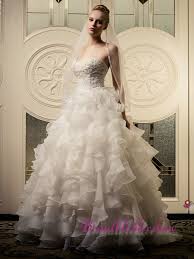 Dieses kleid wirkt sperrig und erregt aufmerksamkeit. Herzausschnitt Volant Luxus Hochzeitskleid Spitze Korsage Gwrw103 478 42 Hochzeitskleider Vintage Hochzeitskleid Hubsche Brautkleider