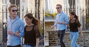 Daughter of william james fox and private wife of richard ayoade mother of private; Laurence Fox Happy As He Spends Coronavirus Lockdown With Girlfriend Metro News