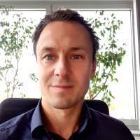 Patrick Lausen's Instagram, Twitter & Facebook