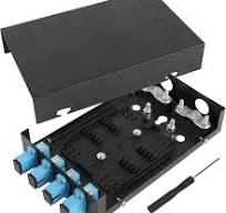Amazon.com: PNGKNYOCN 4 Port Fiber Optical Terminal Junction ...