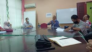 Pusat kegiatan guru daerah kuching. Pasukan Kadet Bomba Penyelamat Smjk Kuching High å¤æ™‹å›½æ°'åž‹ä¸­å­¦æ¶ˆé˜²åŠæ‹¯æ•'é˜Ÿ