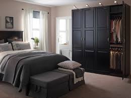 Schlafzimmer Ideen Ikea Dunkel In 2020 Kleiderschrank Schwarz Schlafzimmer Einrichten Schlafzimmer Einrichten Ideen