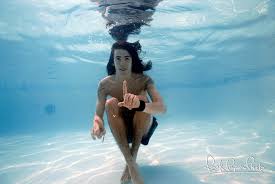 Man pictured as 'nevermind' baby suing nirvana for child pornography. Floating Babies What The Story Behind Nirvana S Nevermind Cover Shoot Huffpost