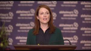 Julianne moore, имя при рождении — джу́ли энн смит (англ. A Look At Still Alice What Else Is On Now