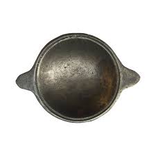Cast Iron Cookware Set Kadai 2 5l 1 5l Dosa Tawa 10 Inch The Indus Valley Cast Iron Cookware Set Cast Iron Cookware Cook Gas