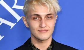 Anwar Hadid's Dating and Relationship History