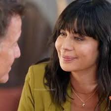 350 ideias de Cassie... Good Witch