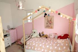 Consultez les photos decoration chambre fille rose et gris pour approfondir le sujet ou utilisez la recherche. Une Chambre Transformee Grace A La Peinture Sikkens Les Enfants De Peau D Ane