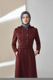 Birgul Cetinkaya Adli Kullanicinin Pardesu Panosundaki Pin Elbise