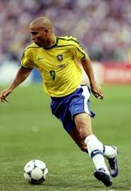 He received huge and fame from his pan in two decades. 550 Ronaldo Nazario De Lima Ideas Ø±ÙŠØ§Ø¶ÙŠ ØªØµÙˆÙŠØ± Ø±ÙŠØ§Ø¶ÙŠ Ø§Ù„Ø¨Ø±Ø§Ø²ÙŠÙ„