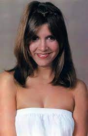 24 Beautiful Photos of Carrie Fisher That Will Make You Miss Her Even More  | Carrie fisher, Carrie fisher princess leia, Carrie fisher young