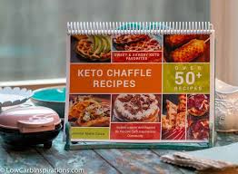 In a bowl, add the egg, coconut our, shredded mozzarella cheese, cream cheese, parmesan cheese, baking powder, garlic powder, italian seasoning, and salt. Keto Pizza Chaffle Recipe Takes Only Minutes To Make Low Carb Inspirations