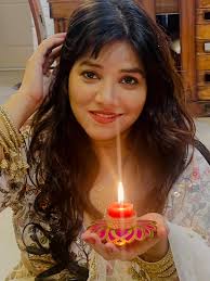 Sparkle and shine — it's Diwali time✨✨ #diwali #light #vibe #new