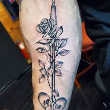 It's an m10m and perfect for extraterrestrial spaceperson costumes. Ink Side Out Tattoos 48 Photos 24 Reviews Tattoo 47 Wall St Norwalk Ct Phone Number