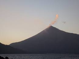 Opengl, vulkan gbm, eglstreams are all standards designed to simplify access to the underlying graphics drivers. Der Aktive Karangetang Vulkan Nachts Sieht Man Das Lavagluhen Picture Of Siau Island North Sulawesi Tripadvisor