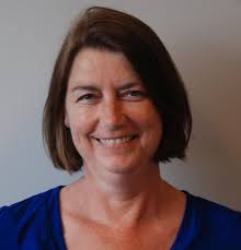 Linda Smit's Instagram, Twitter & Facebook