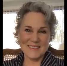 Erin Bronstein's Instagram, Twitter & Facebook