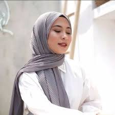 Maybe you would like to learn more about one of these? Hijab Pashmina Plisket Shawl Shopee Indonesia