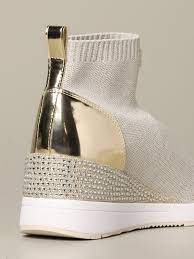 Les chaussures michael kors sont un cadeau que chaque femme devrait se permettre. Michael Michael Kors Chaussures Femme Baskets Michael Michael Kors Femme Ecru Baskets Michael Michael Kors 43r0skfs2d Giglio Fr