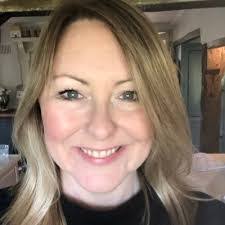 Karen Farley's Instagram, Twitter & Facebook