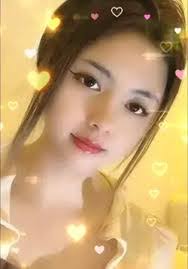 Bo Chau's Instagram, Twitter & Facebook