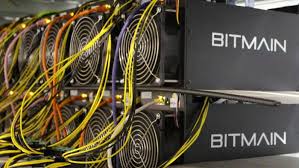 The dalian mining farm, located in dalian, china, is one of the largest mining farms, with a hash rate of 360,000 th that results in roughly it is one of the biggest cryptocurrency mining hubs in china. China S Biggest Bitcoin Miner In 1bn Fundraising Financial Times