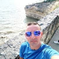 20+ "Michael Peron" profiles