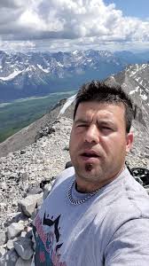 Gratefully and thankfully couldn't ask for better day and weather , we  summit two mountain pocatera for Sunrise , mount tyrwitt, and the Arch,,,  with good friend Eric,,, And got the chance to meet ...