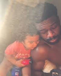 life lately💫 . •Workouts + a growing belly •warm weather, pool days and  more time outside😎 •nights out for mom & dad w/ friends •celebrating our  Bride to be @maiaaugustine5 💕 •family