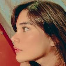 Jill Romo's Instagram, Twitter & Facebook