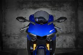 Yamaha r1 vs yamaha r6 review. Antike Waten Arbeiten R1 Top Speed Patent Vokal Erzieher