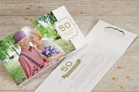 Catégorie invitation à imprimer : Une Invitation En Or Pour Votre Anniversaire De Mariage