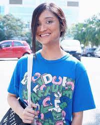 Ramai tak tahu, ayda jebat pernah kemalangan hingga retak tulang pipi. Suka Filem Ayda Jebat Sebagai Cindai Akan Datang Di Facebook