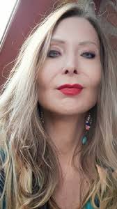 Três casamentos e paixões secretas: os amores de Roberto Carlos