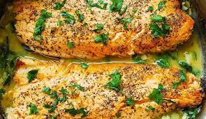 In questo articolo vi spiego come cucinare la trota, vi propongo alcune ricette tra le più conosciute e apprezzate. Ricetta Filetti Di Trota Salmonata Al Cognac Le Ricette Di Buonissimo