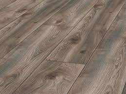 Wenn sie ihr laminat mit v fuge verlegen, betonen sie den optischen charakter des holzimitats. Jangal Island Line Ultimate Sinclair Oak 4v Fuge