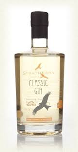 Strathearn Classic Gin Whisky Verpackung